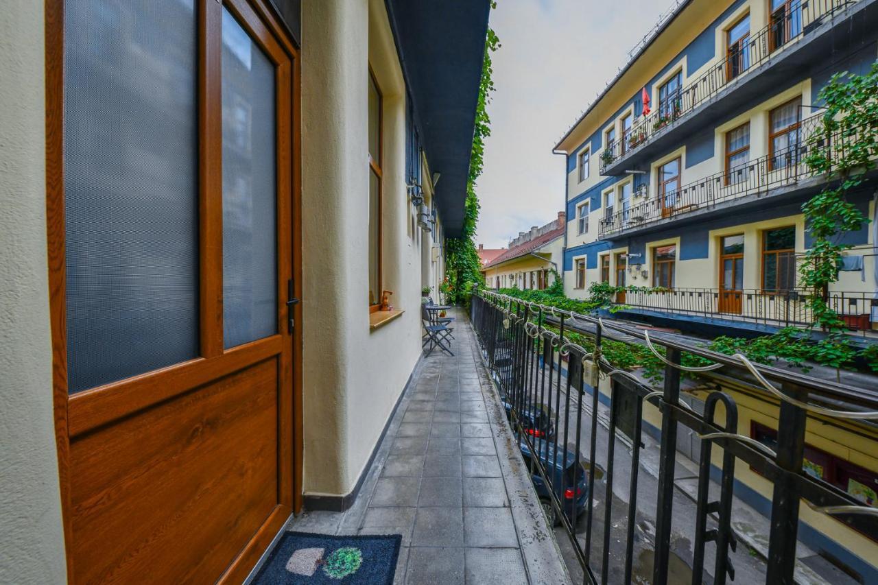 Glam Apartment Cluj-Napoca Buitenkant foto