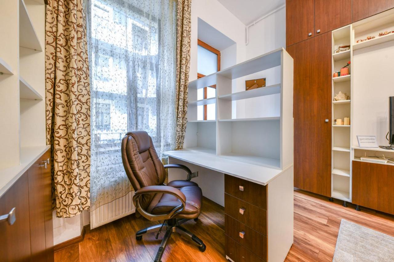 Glam Apartment Cluj-Napoca Buitenkant foto