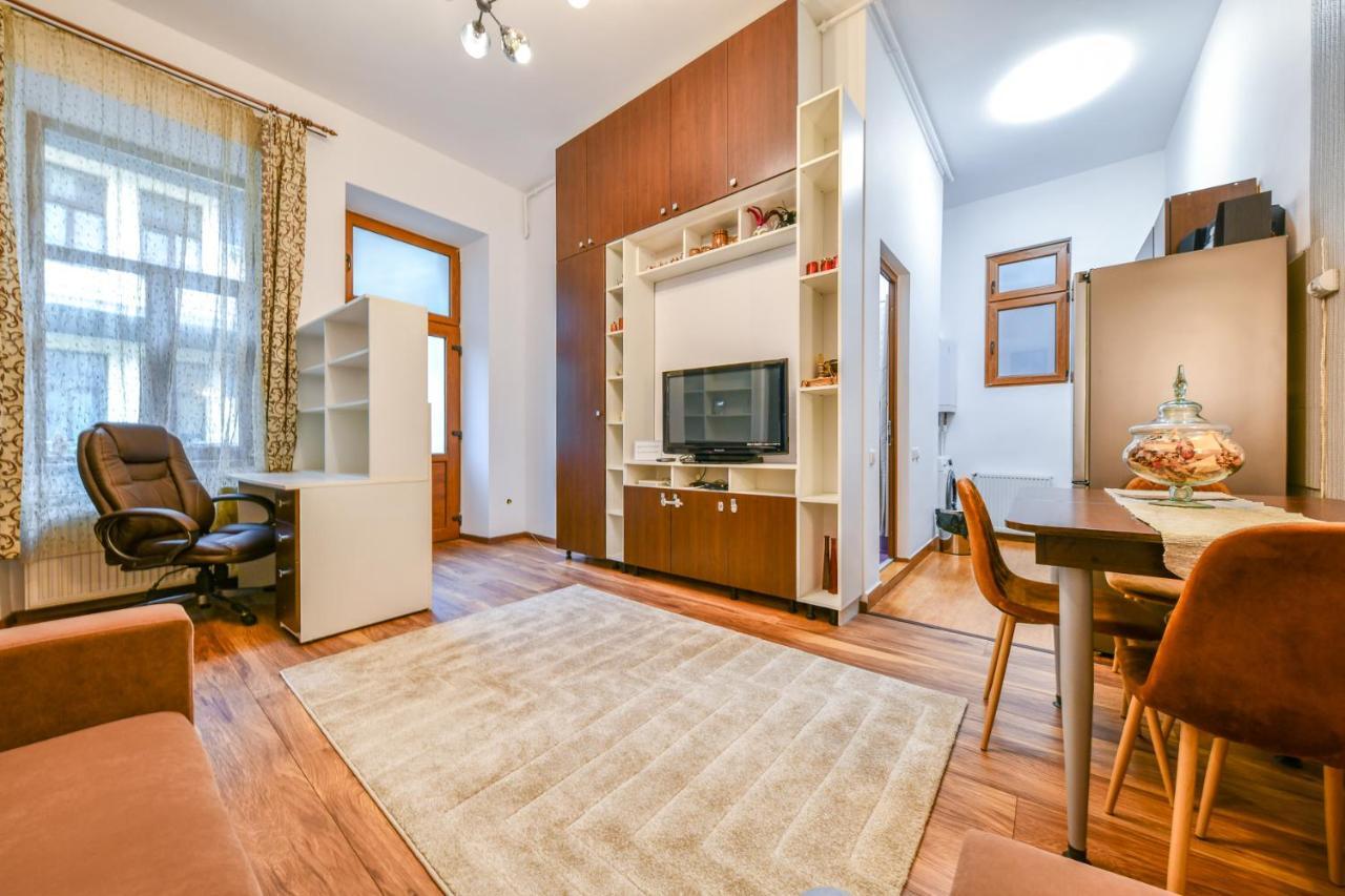 Glam Apartment Cluj-Napoca Buitenkant foto